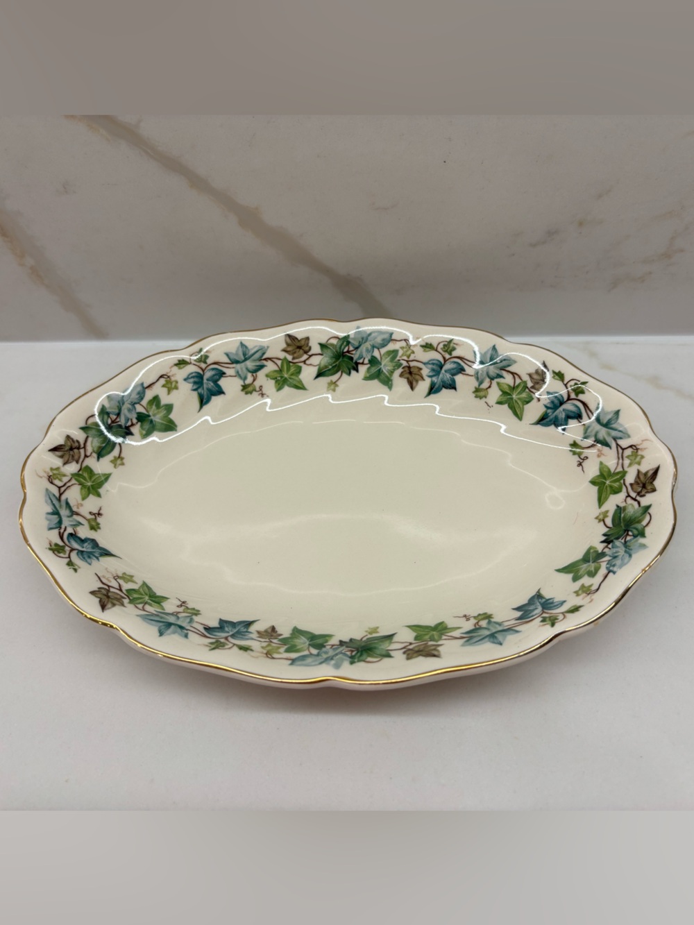 Vintage Johnson Brothers Oval Serving Trinket Dish Old Chelsea Ivy Leaf Pattern